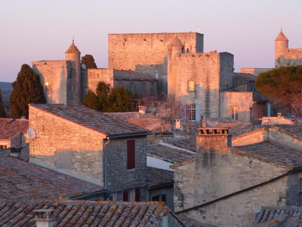 Le Tilleul Villevieille Exterior photo
